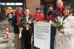 PvdA Nissewaard in gesprek op Winkelcentrum Akkerhof