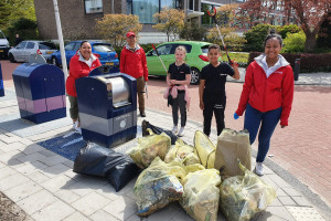 PvdA Nissewaard organiseert een schoonmaakactie in Spijkenisse Noord