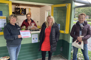 Op Dierendag een Pluim van de Arbeid voor de Kinderboerderij