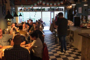 PvdA Nissewaard Pubquiz in tropische sferen