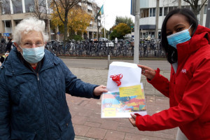 PvdA reikt Rotterdampas uit