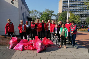 PvdA houdt schoonmaakactie rondom ‘t Plateau